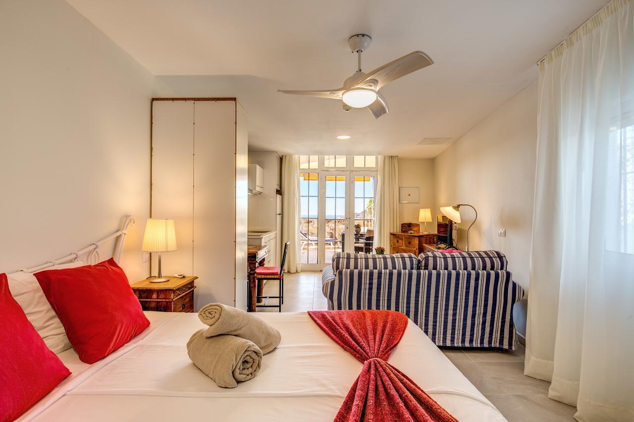 Granada I Apartments Patalavaca Kültér fotó