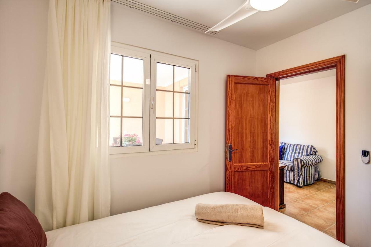 Granada I Apartments Patalavaca Kültér fotó