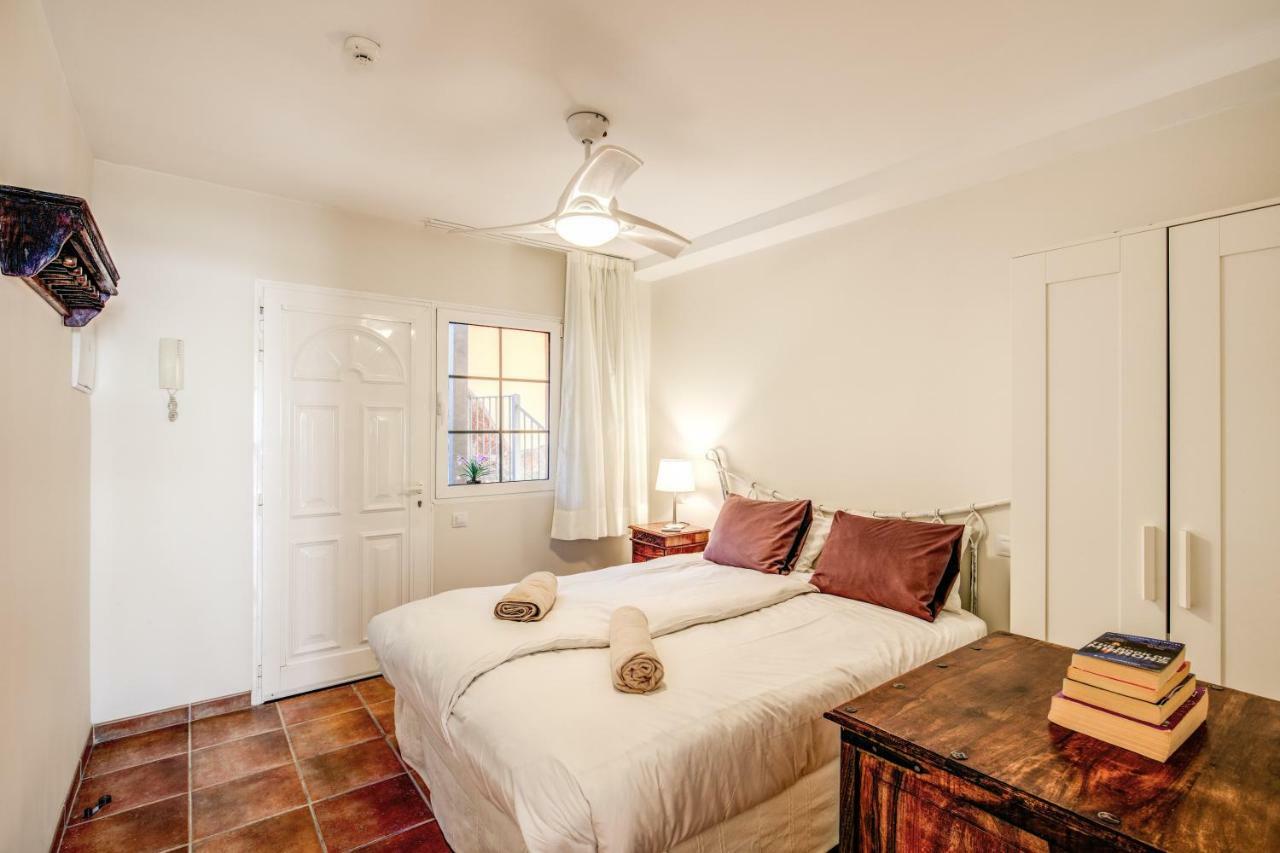 Granada I Apartments Patalavaca Kültér fotó